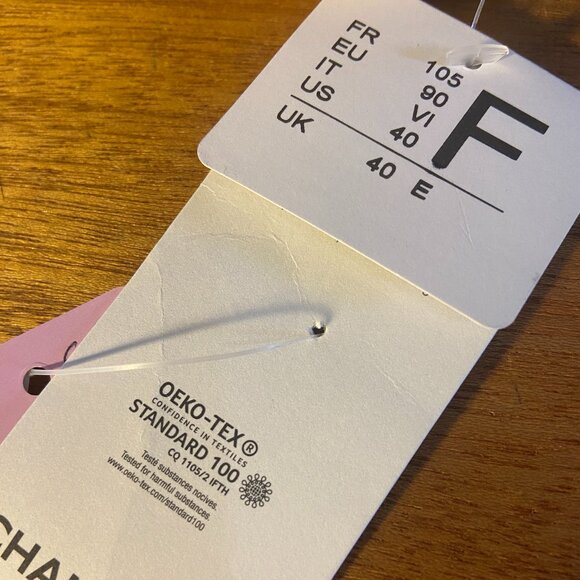 ✨✨Chantelle Women's C Essential Full Coverage Smooth Bra Nude #38160 40F - Picture 4 of 6